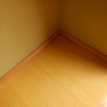 木部床シミ取り・アク洗い工事です。（東京都）